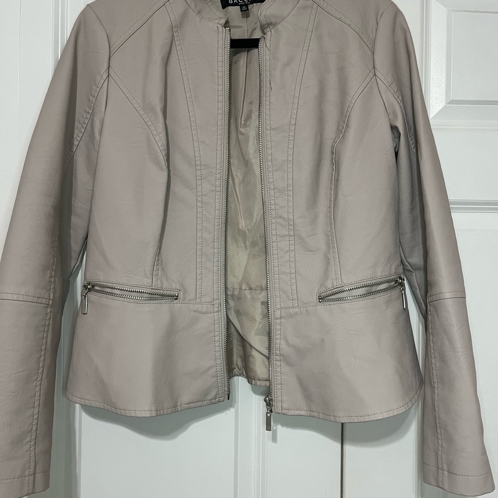 Baccini Women's Light Gray Leather Jacket